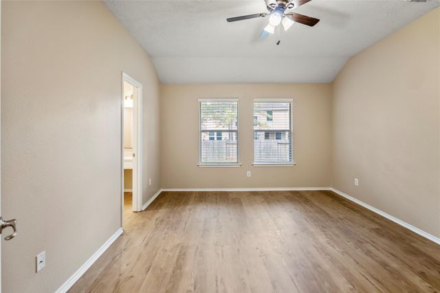 22 Garden Lodge Place, The Woodlands, TX 77382