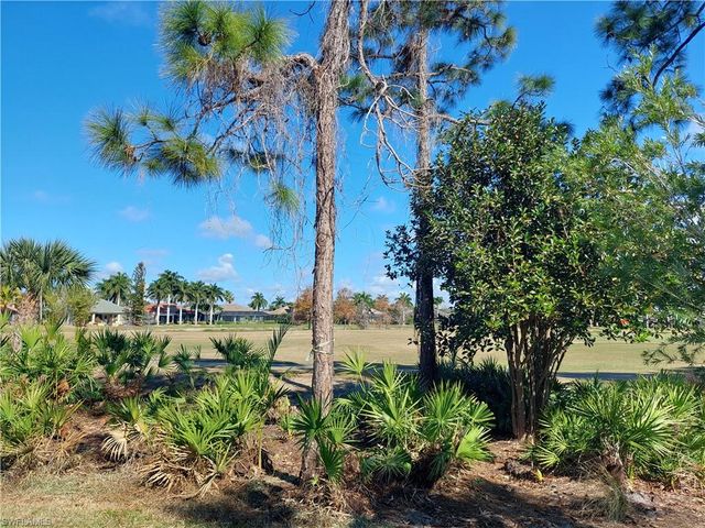 3333 Magnolia Landing LN, North Fort Myers, FL 33917