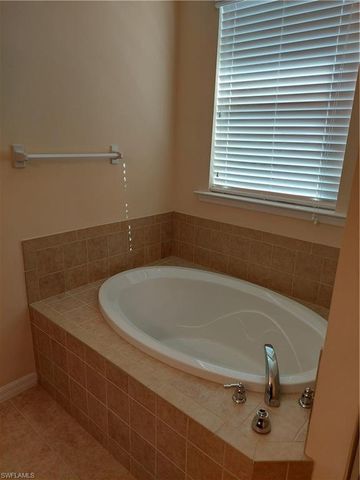 3333 Magnolia Landing LN, North Fort Myers, FL 33917