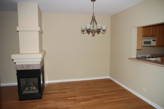 2226 Daybreak Drive 2226, Aurora, IL 60503