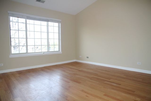 2226 Daybreak Drive 2226, Aurora, IL 60503