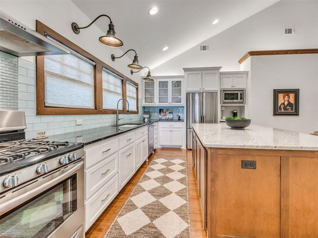 100 NW 21st Street, Oklahoma City, OK 73103