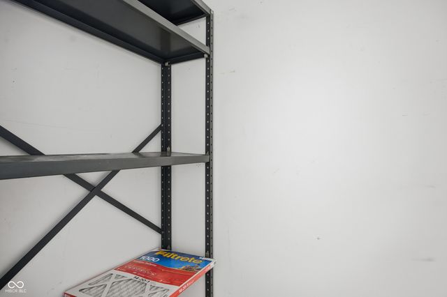 8112 Glenwillow Lane 104, Indianapolis, IN 46278