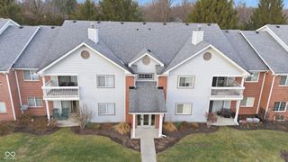 8112 Glenwillow Lane 104, Indianapolis, IN 46278