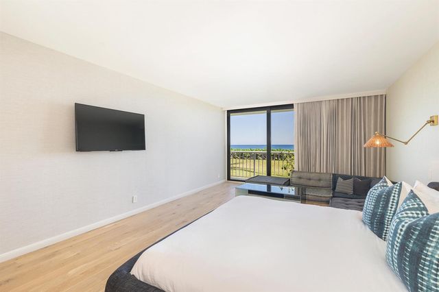 3170 S Ocean Boulevard 203 S, Palm Beach, FL 33480