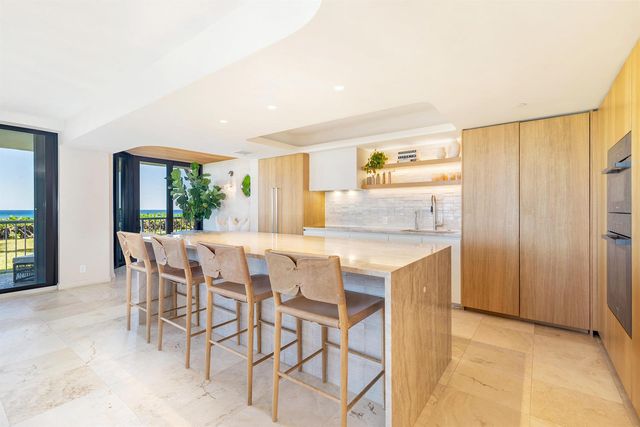 3170 S Ocean Boulevard 203 S, Palm Beach, FL 33480