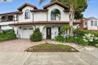 21798 Independent School Rd, Castro Valley, CA 94552