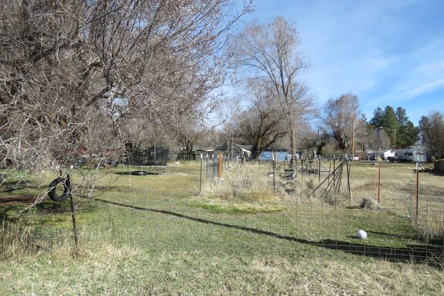 1747 Hope Street, Klamath Falls, OR 97603