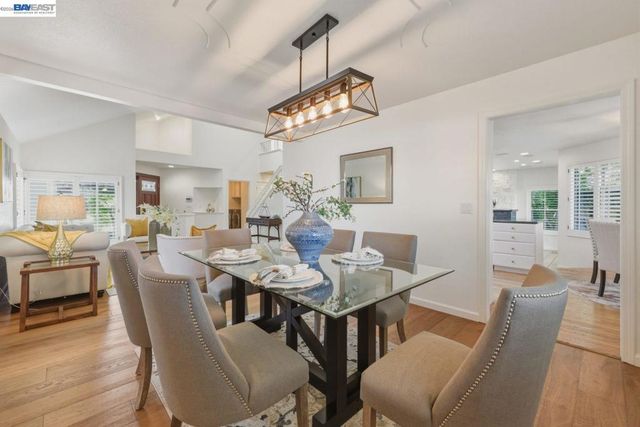 74 Canyon Green Way, San Ramon, CA 94582