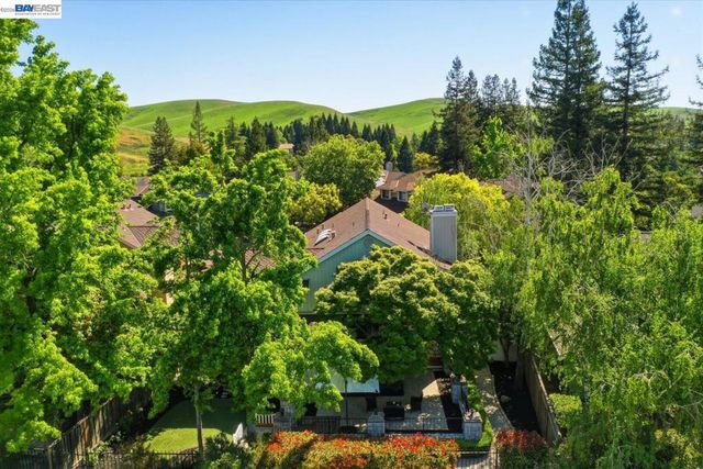 74 Canyon Green Way, San Ramon, CA 94582