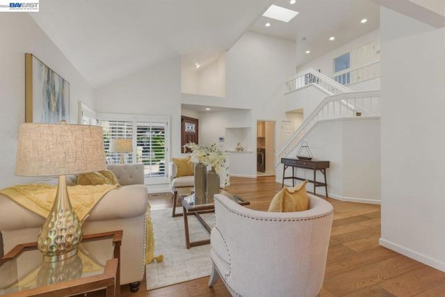 74 Canyon Green Way, San Ramon, CA 94582