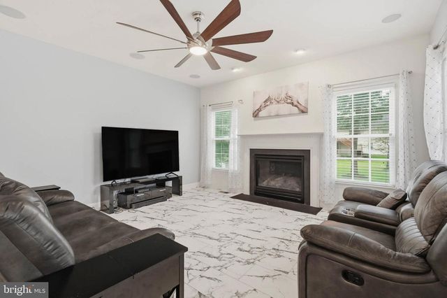 1319 NAPA CT, Severn, MD 21144
