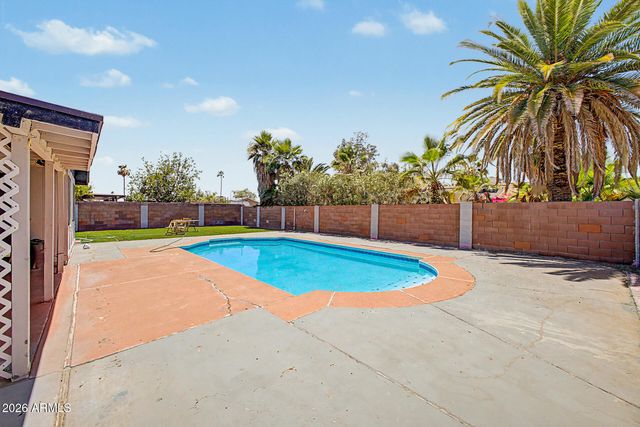9822 N 47TH Drive, Glendale, AZ 85302