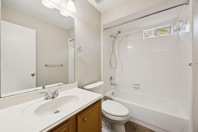 1863 Creek Drive, Houston, TX 77080