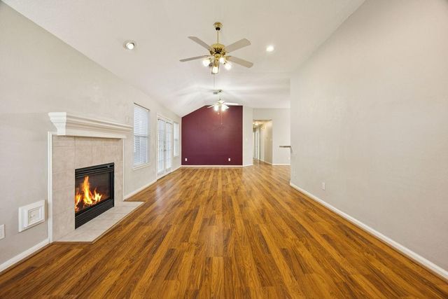 1863 Creek Drive, Houston, TX 77080