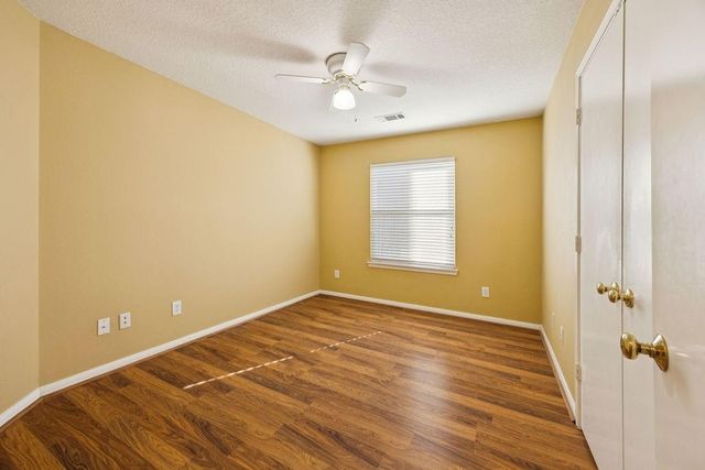 1863 Creek Drive, Houston, TX 77080