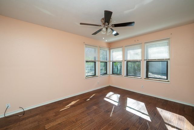 306 W Radio St, Longview, TX 75602