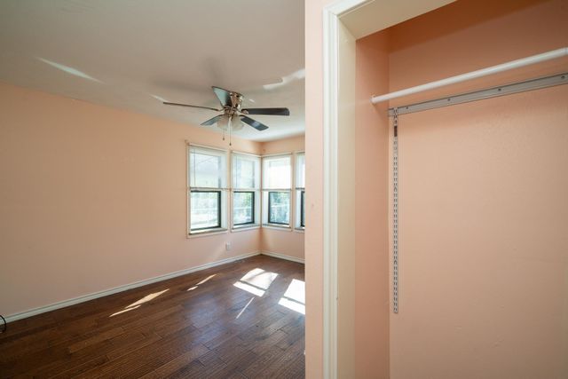 306 W Radio St, Longview, TX 75602