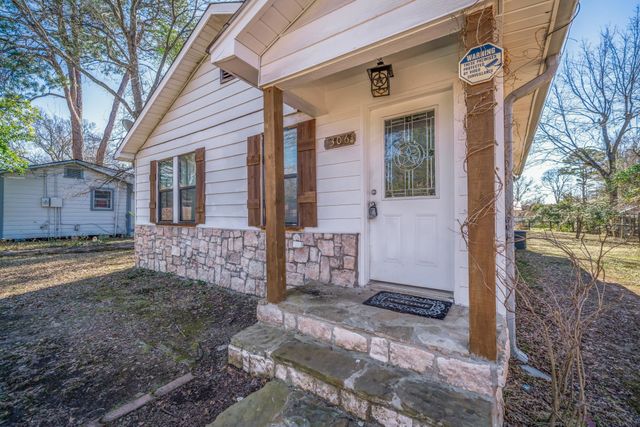 306 W Radio St, Longview, TX 75602