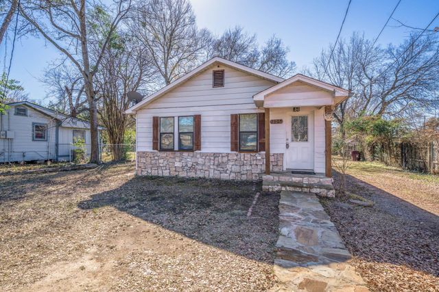 306 W Radio St, Longview, TX 75602