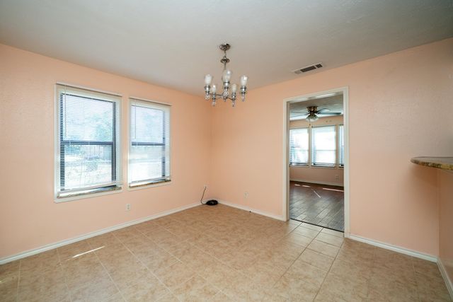 306 W Radio St, Longview, TX 75602