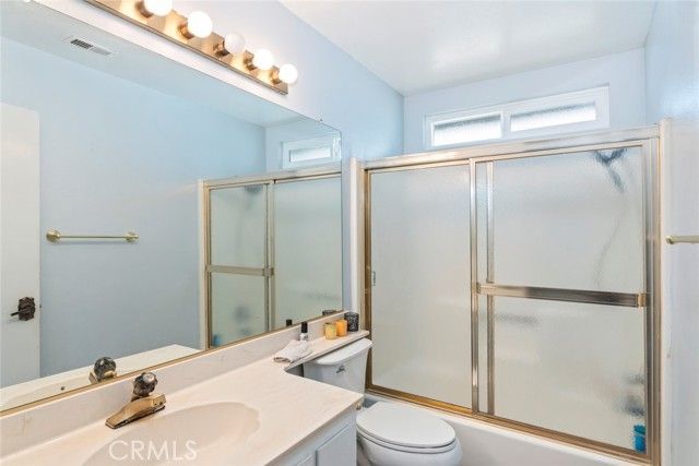 3999 Roxbury Drive, Hemet, CA 92545