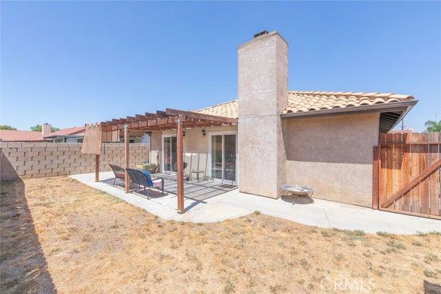 3999 Roxbury Drive, Hemet, CA 92545