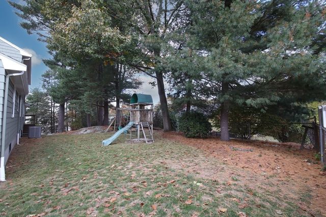 70 Old Nahant Road, Wakefield, MA 01880