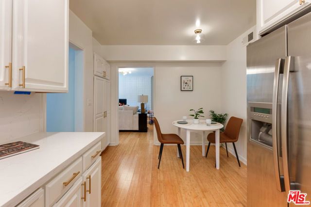 4312 Babcock Avenue 3, Studio City (los Angeles), CA 91604