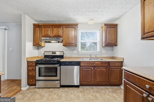 5323 Tracey Drive, Stone Mountain, GA 30088