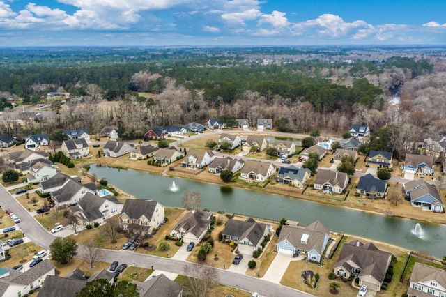 833 Tilly Lake Rd., Conway, SC 29526