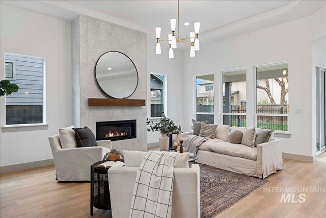 967 W Malbar St., Meridian, ID 83646