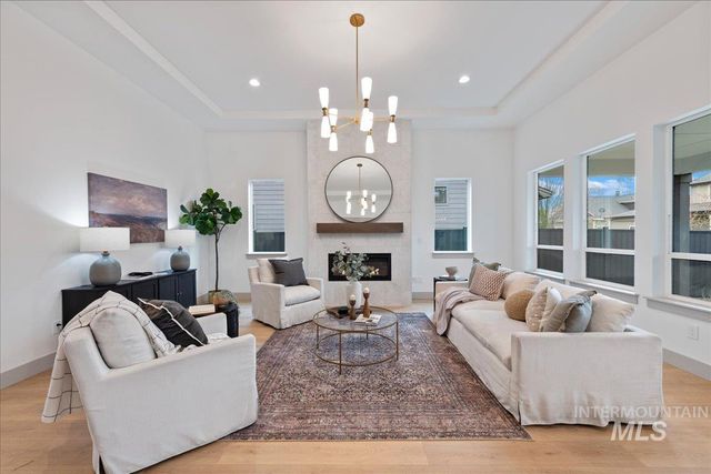 967 W Malbar St., Meridian, ID 83646