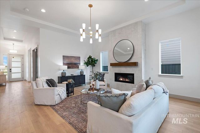 967 W Malbar St., Meridian, ID 83646