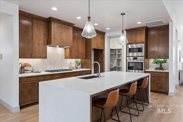 967 W Malbar St., Meridian, ID 83646