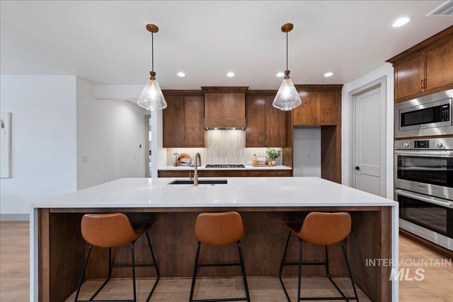 967 W Malbar St., Meridian, ID 83646