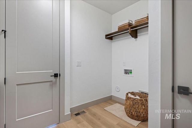 967 W Malbar St., Meridian, ID 83646