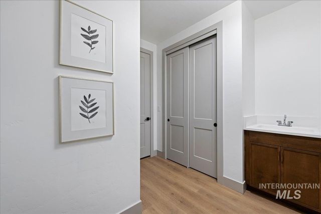 967 W Malbar St., Meridian, ID 83646