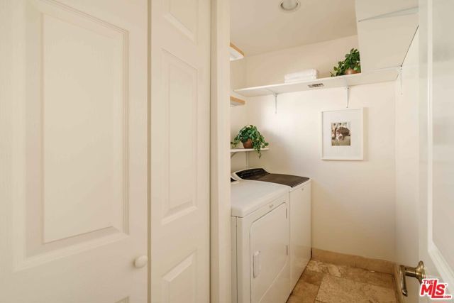 17158 Palisades Circle, Pacific Palisades (los Angeles), CA 90272