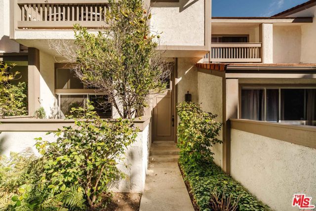 17158 Palisades Circle, Pacific Palisades (los Angeles), CA 90272