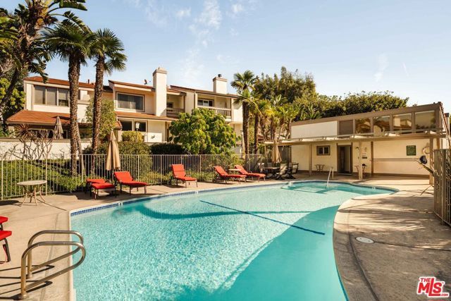 17158 Palisades Circle, Pacific Palisades (los Angeles), CA 90272