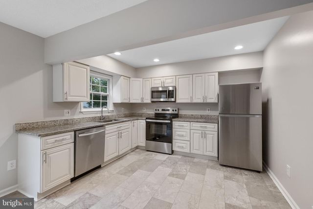 1104 TRAVIS LN, Gaithersburg, MD 20879