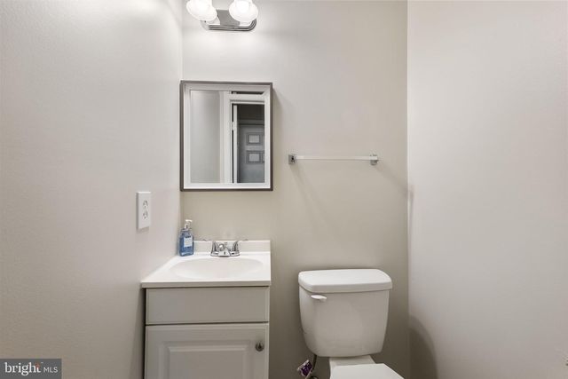 1104 TRAVIS LN, Gaithersburg, MD 20879