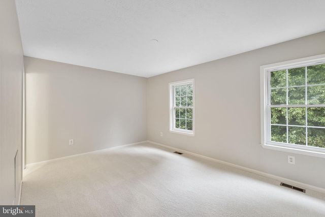 1104 TRAVIS LN, Gaithersburg, MD 20879
