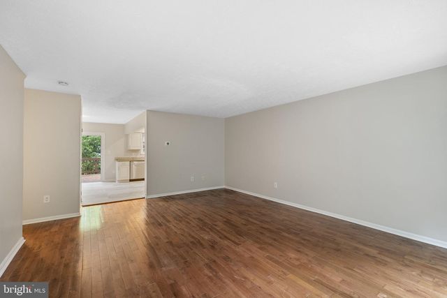 1104 TRAVIS LN, Gaithersburg, MD 20879
