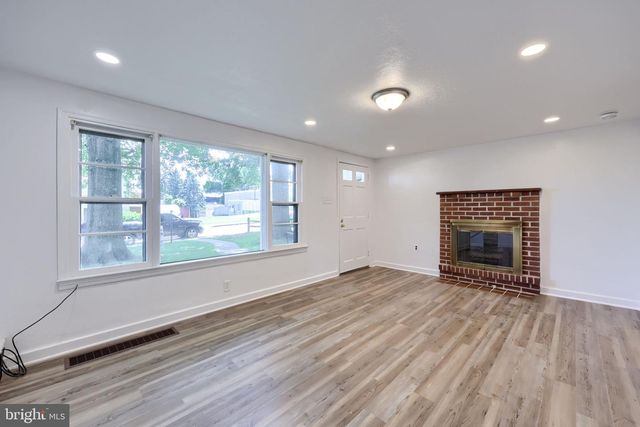115 COOPER ST, Manchester, PA 17345