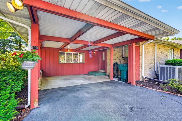 100 South Greenwood Avenue, Easton, PA 18045