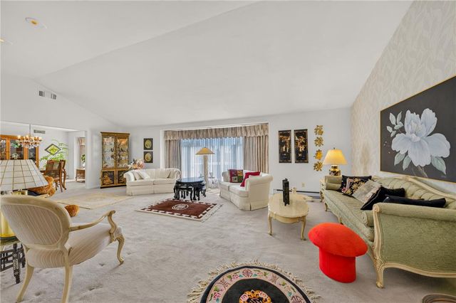 100 South Greenwood Avenue, Easton, PA 18045