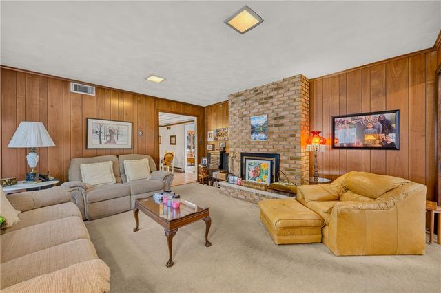 100 South Greenwood Avenue, Easton, PA 18045