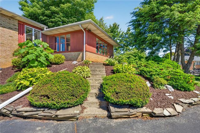 100 South Greenwood Avenue, Easton, PA 18045